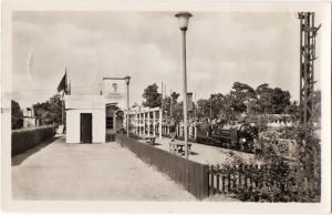 Дрезден. Пионерская железная дорога. Станция "Счастливое будущее" на Фучикплатц